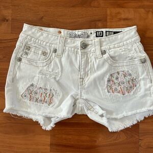 Miss Me White Jean Shorts with Embroidered Accents